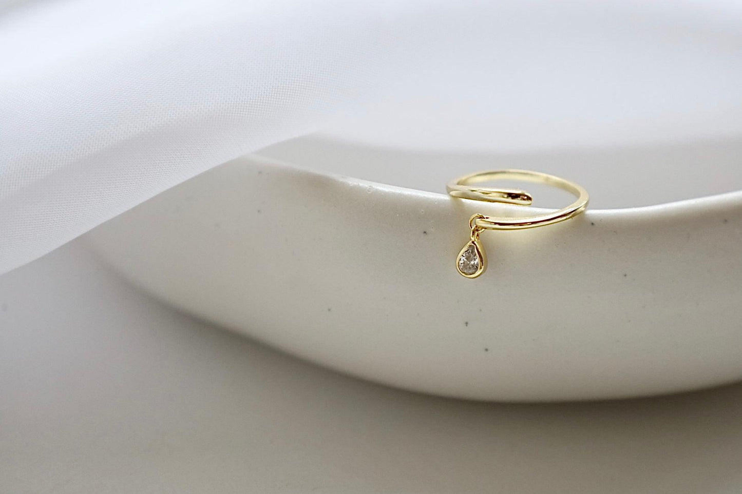 Serenity Teardrop Charm Ring - Gold