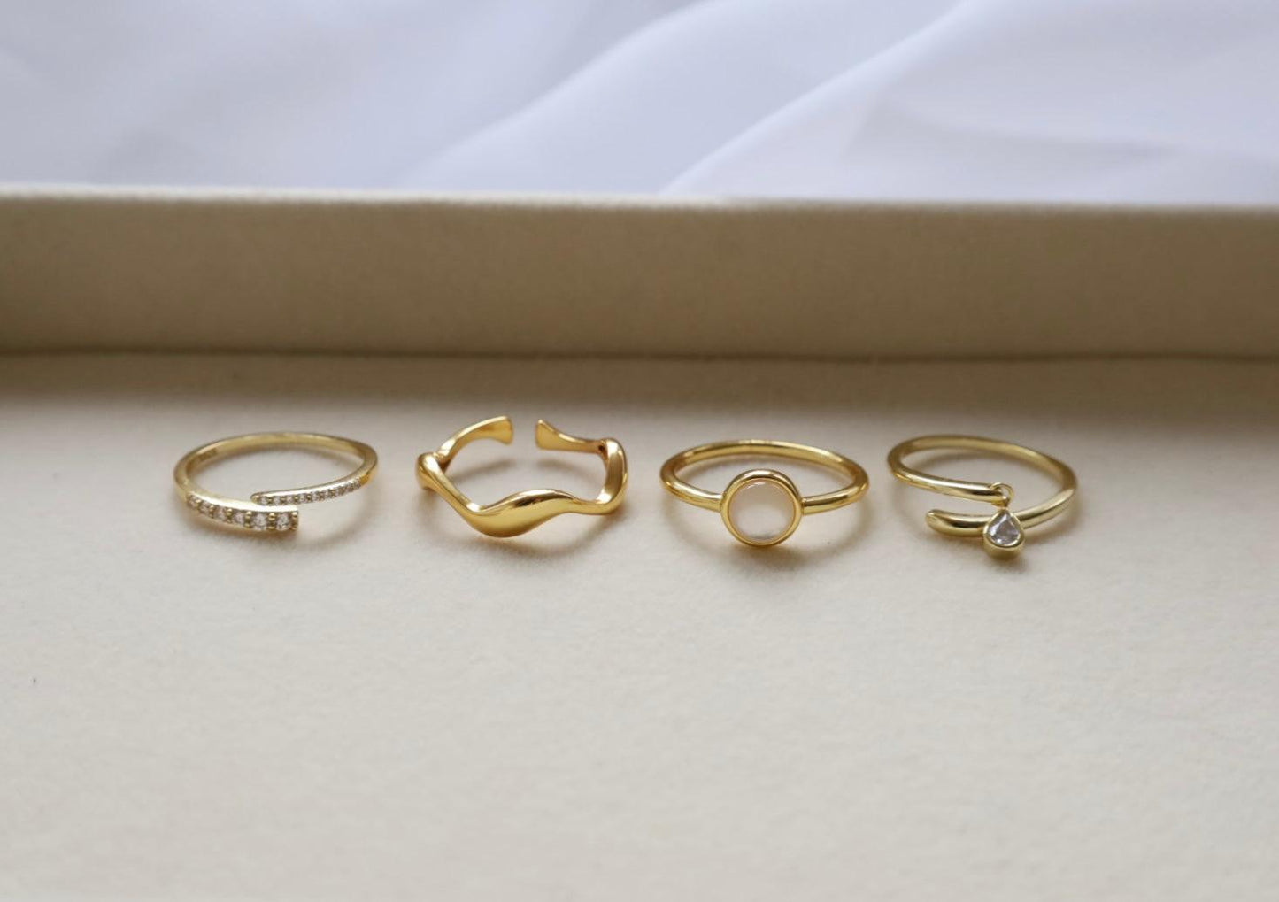 The Open Pavé Ring
- Gold