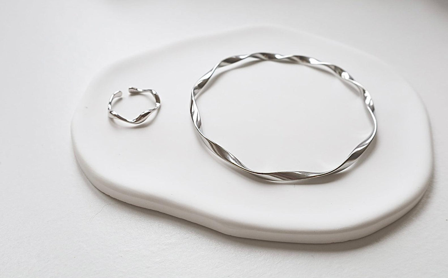 Vela Adjustable Ring - Silver