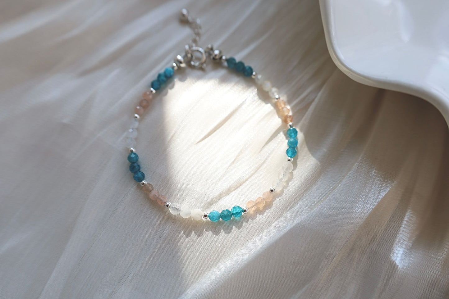 Flow Gemstone Bracelet