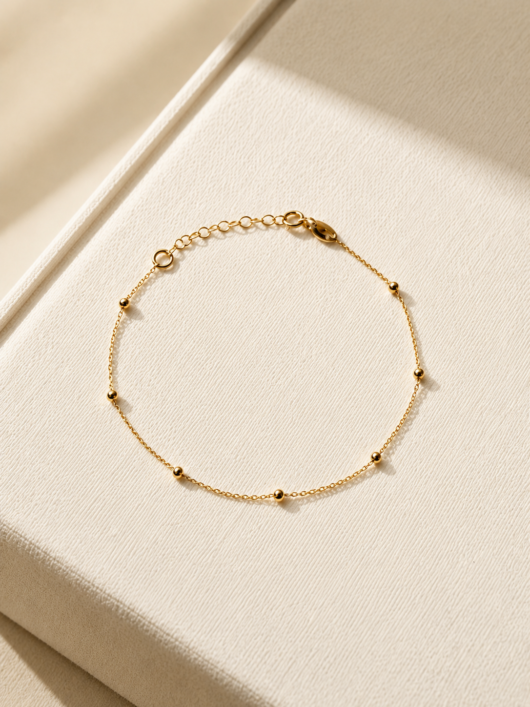 Dainty Satellite Chain Bracelet