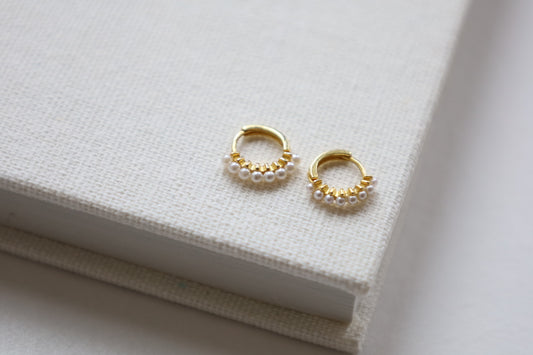 Halo Pearl Earrings