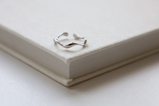 Vela Adjustable Ring - Silver