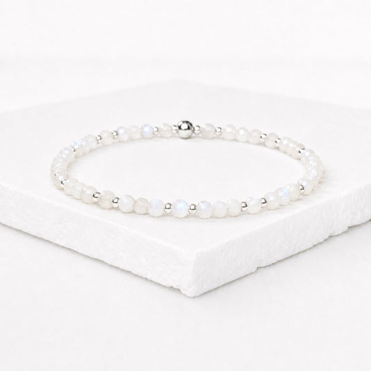 Dainty Moonstone Gemstone Bracelet | 925 Sterling Silver | Gold