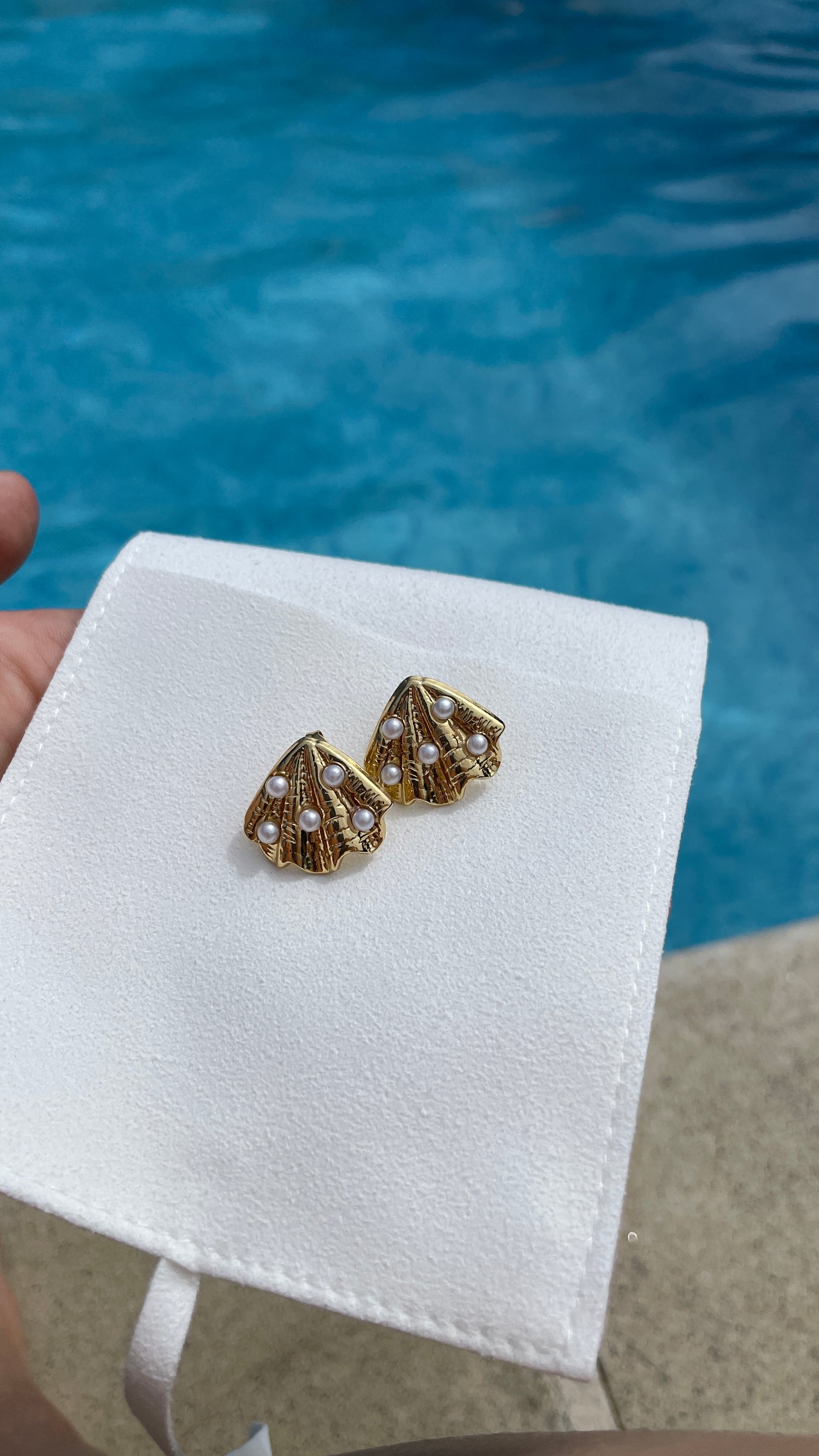 Pearl Shell Earrings