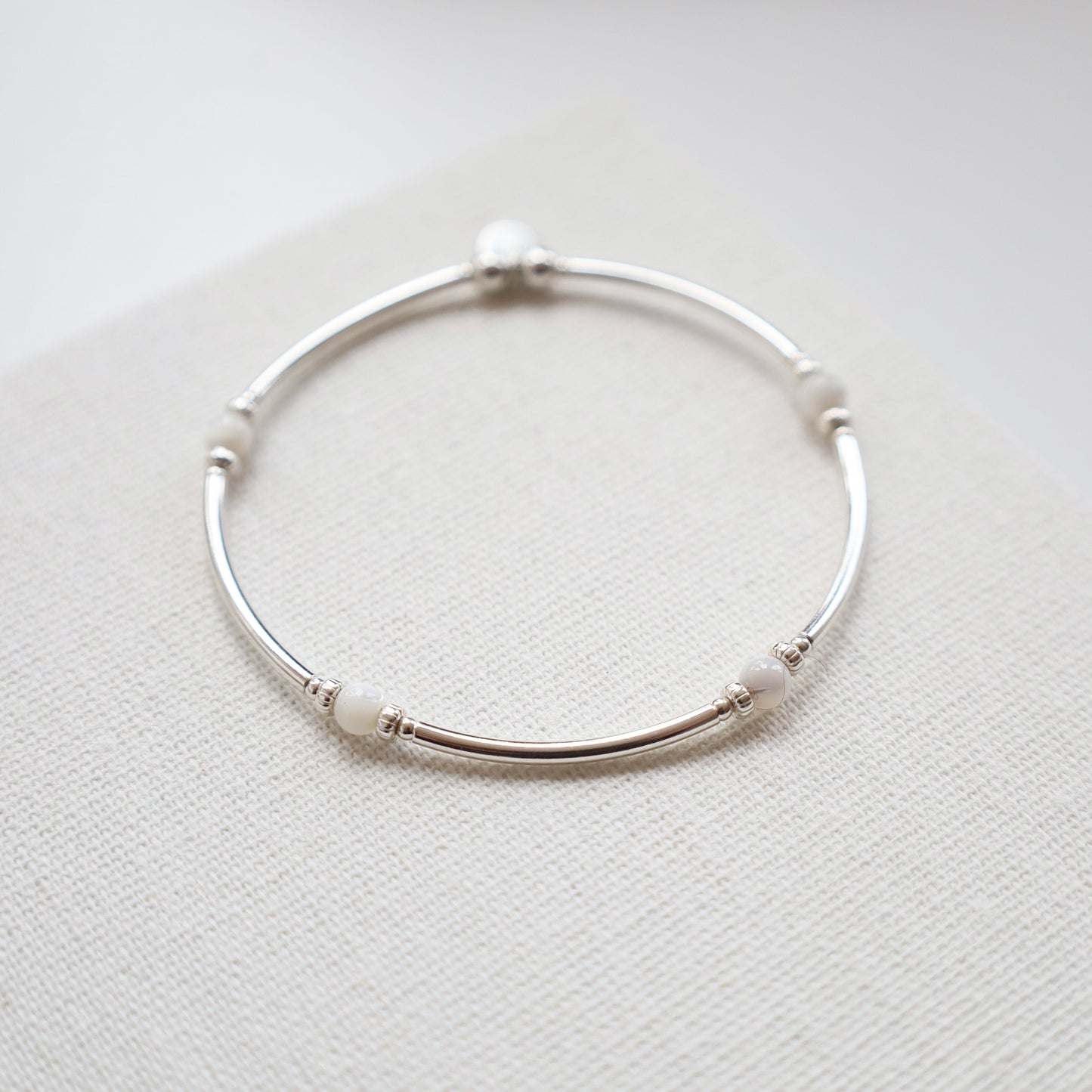 Mother of Pearl Stretch Bangle