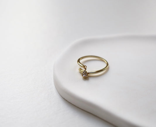 Serenity Teardrop Charm Ring - Gold