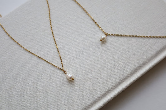 Tiny Freshwater Pearl Bracelet- Gold