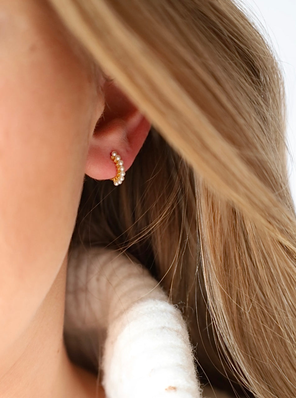 Halo Pearl Earrings