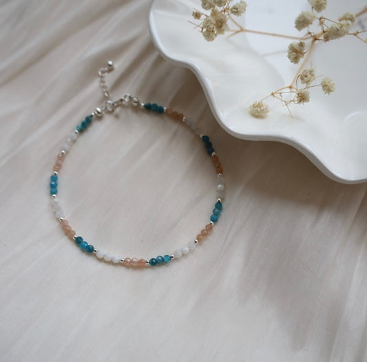 Flow Gemstone Anklet