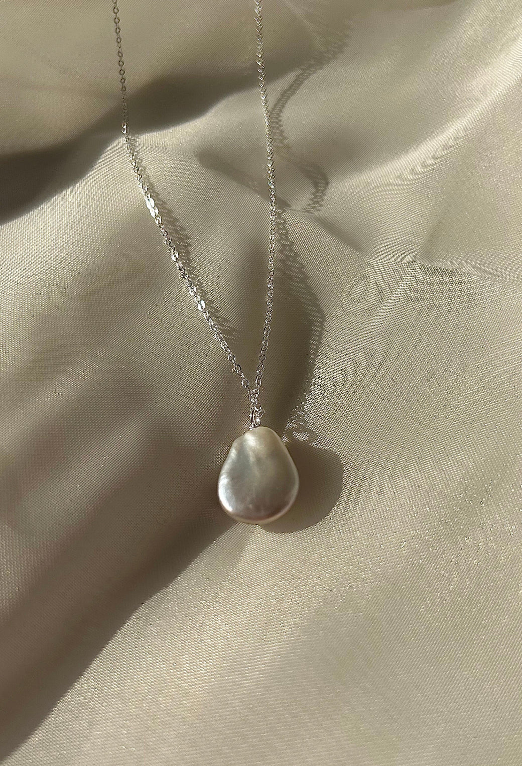 Irregular Teardrop Pearl Necklace. 925 Sterling Silver