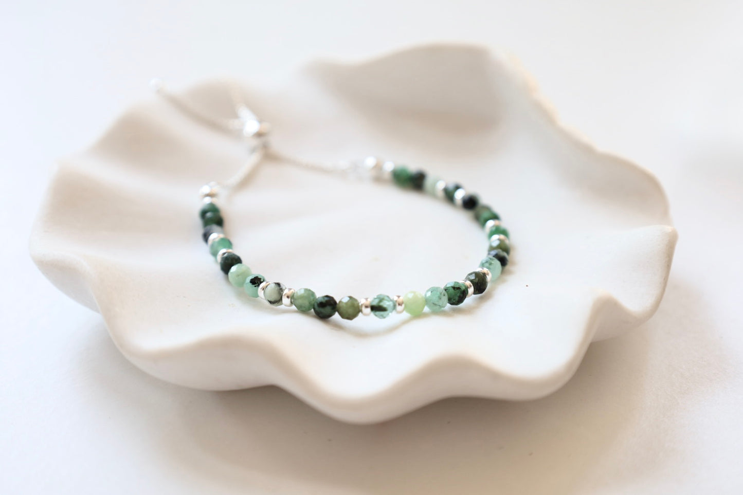 Dainty Emerald Adjustable Bracelet | 925 Sterling Silver | May Birthstone