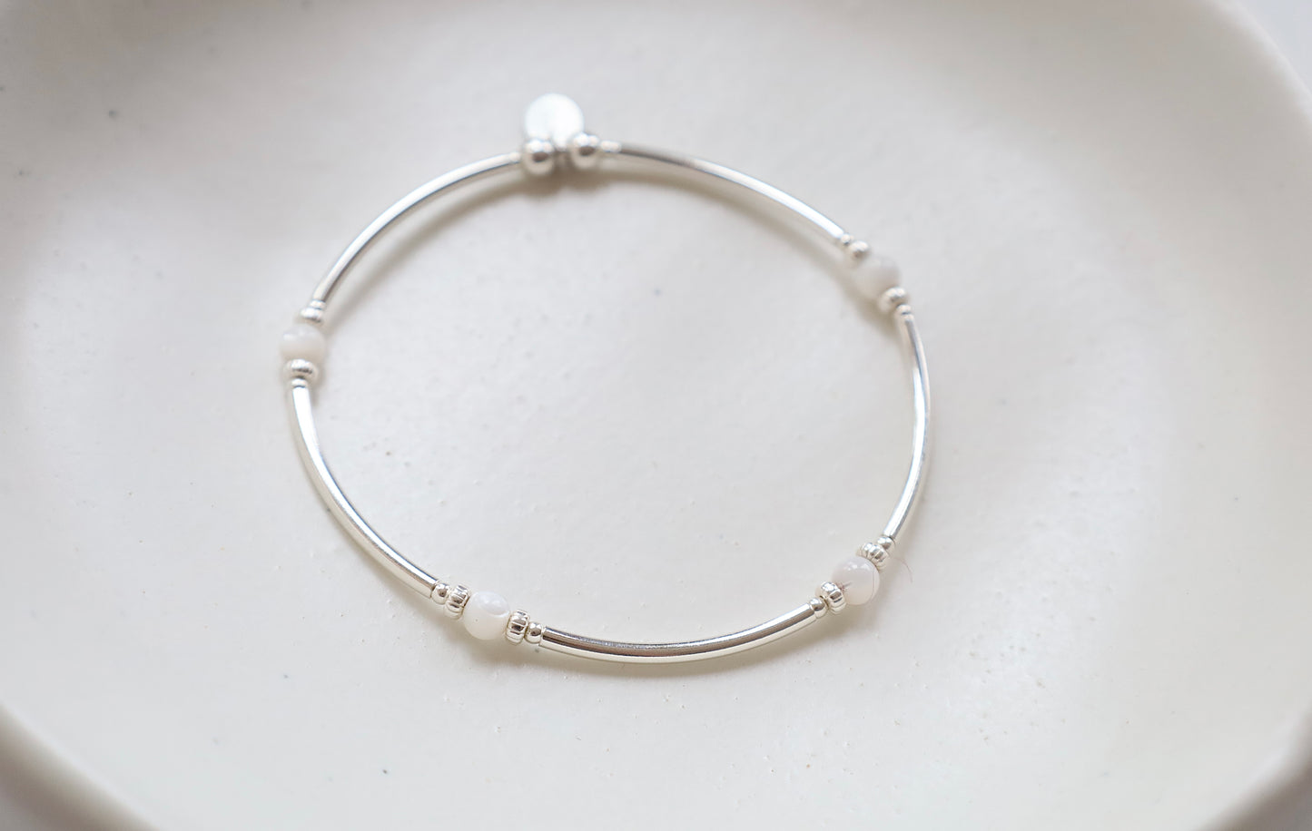 Mother of Pearl Stretch Bangle