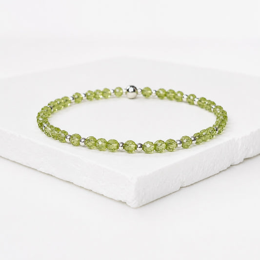 Dainty Peridot Gemstone Bracelet | 925 Sterling Silver | Gold