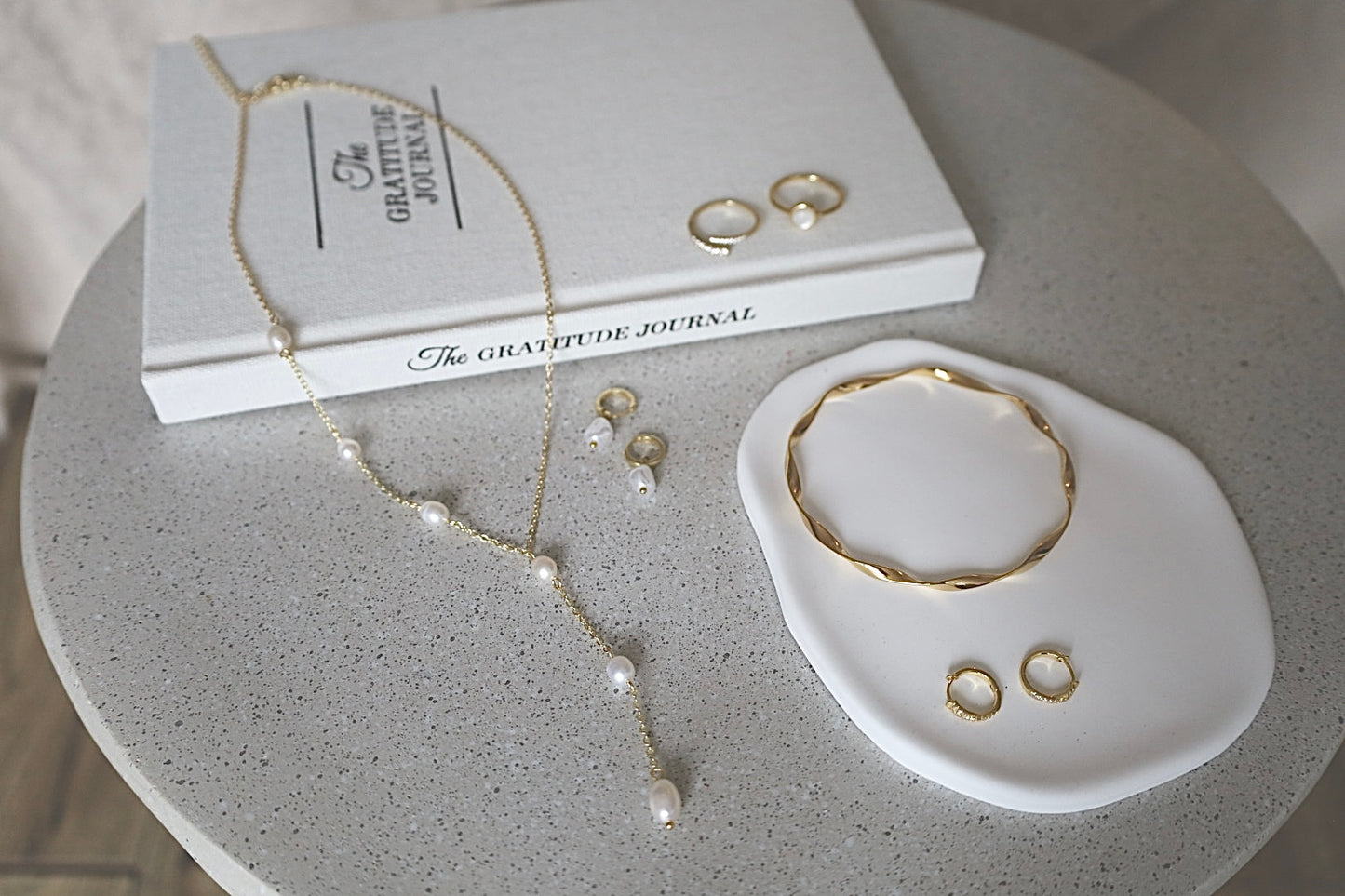 Freshwater Pearl Lariat Necklace
