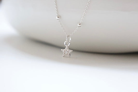 Tiny Star Necklace-925 Sterling Silver