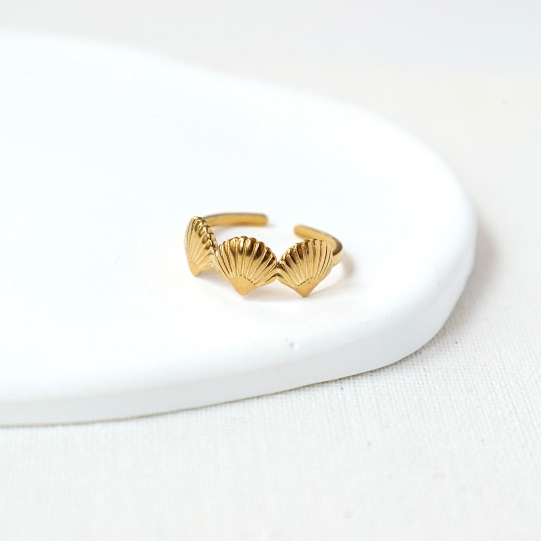 Shell Adjustable Ring