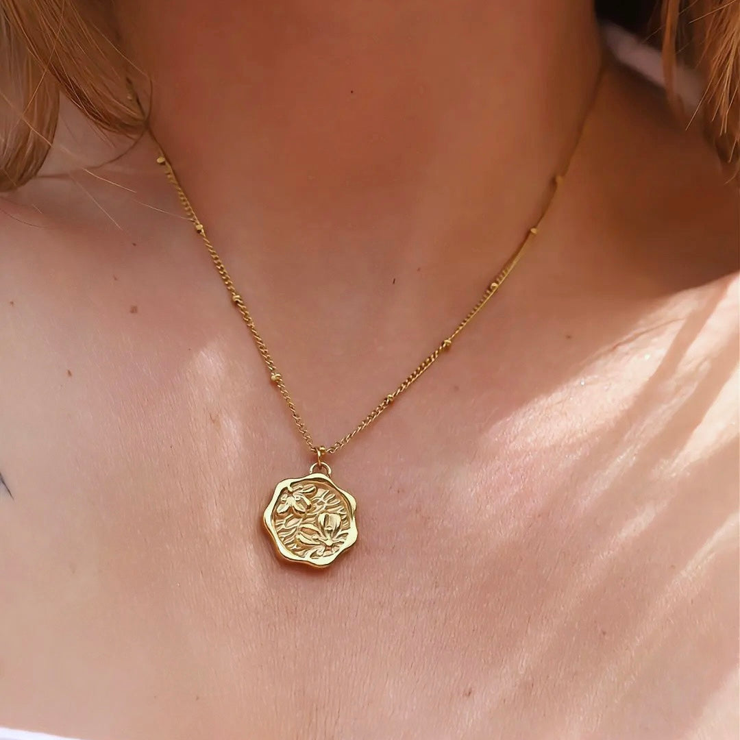 Flora Necklace