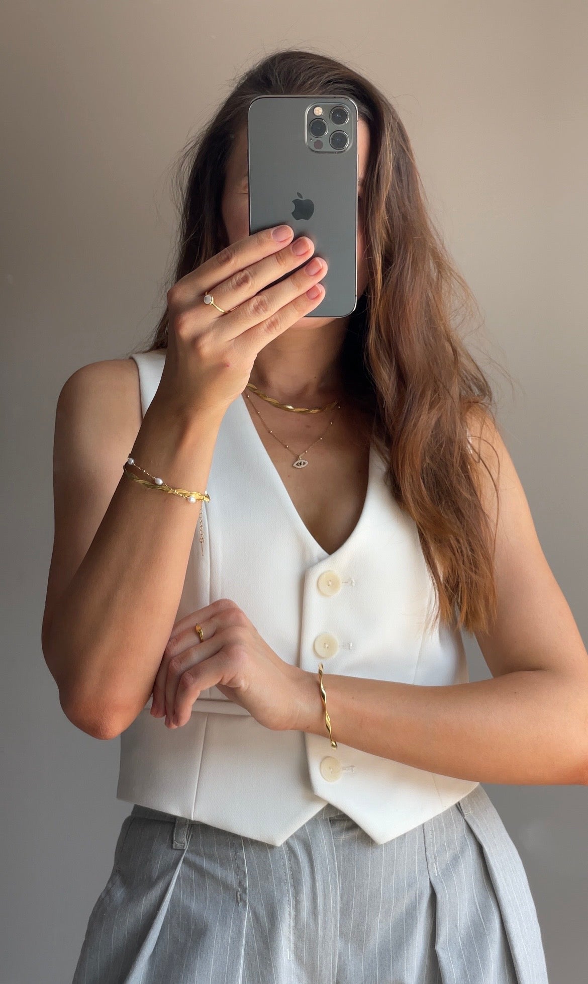 Solara Twist Cuff
