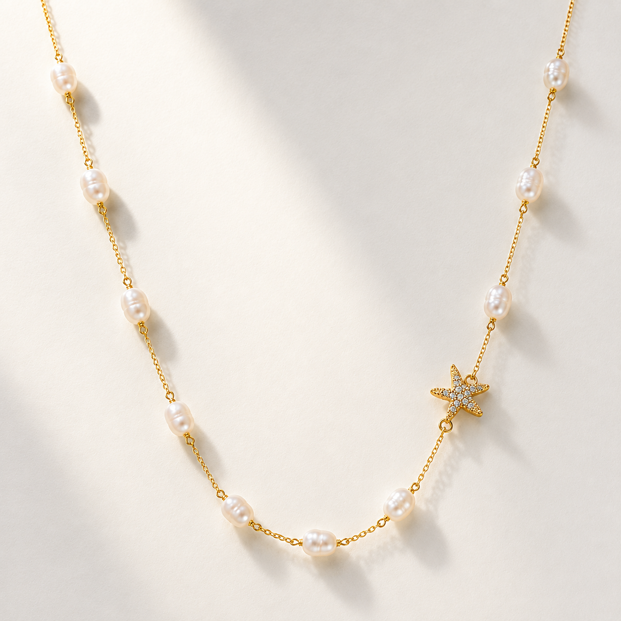 Pearl with starfish Necklace